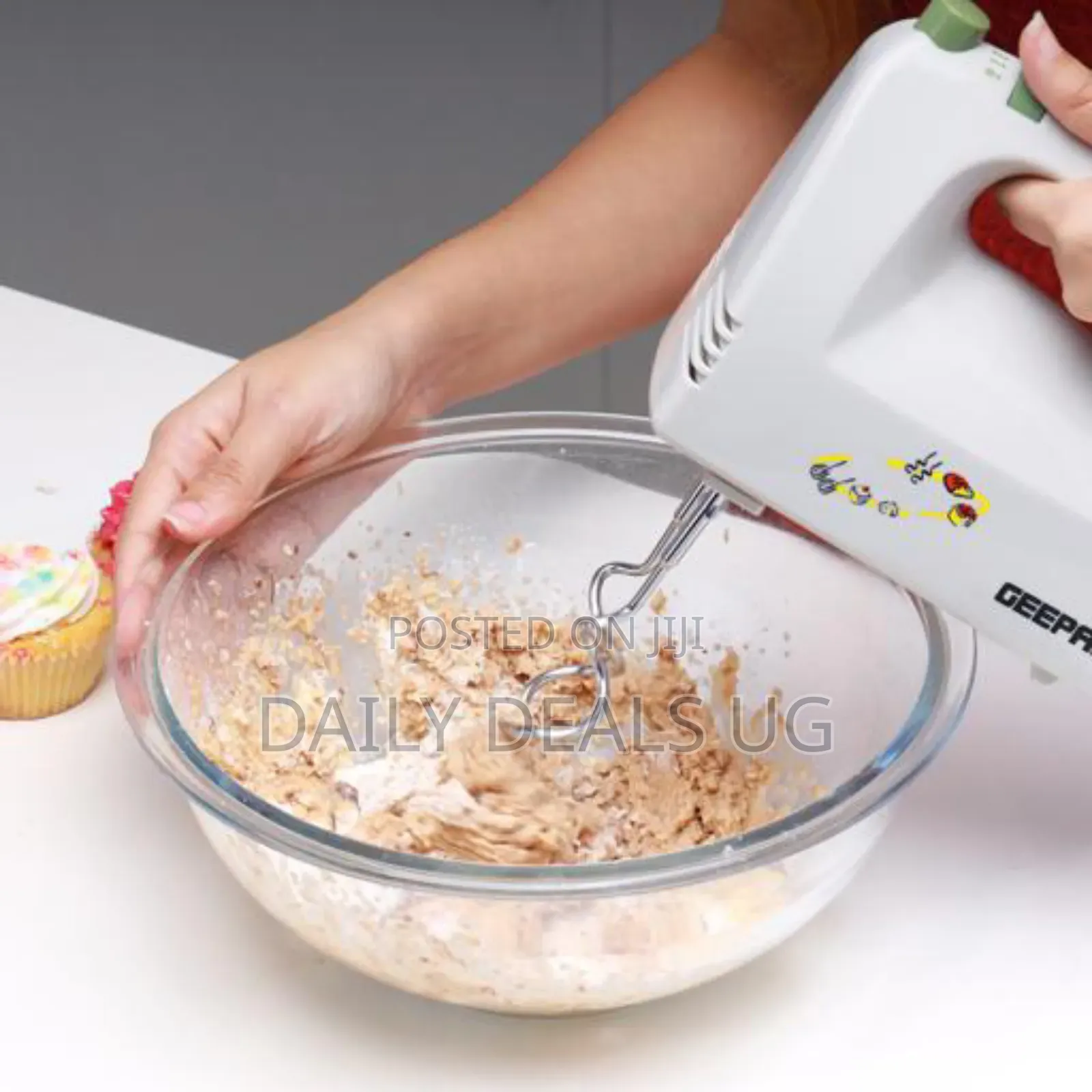 Hand Mixer/Electric Handheld Mixer for Baking/ Geepas