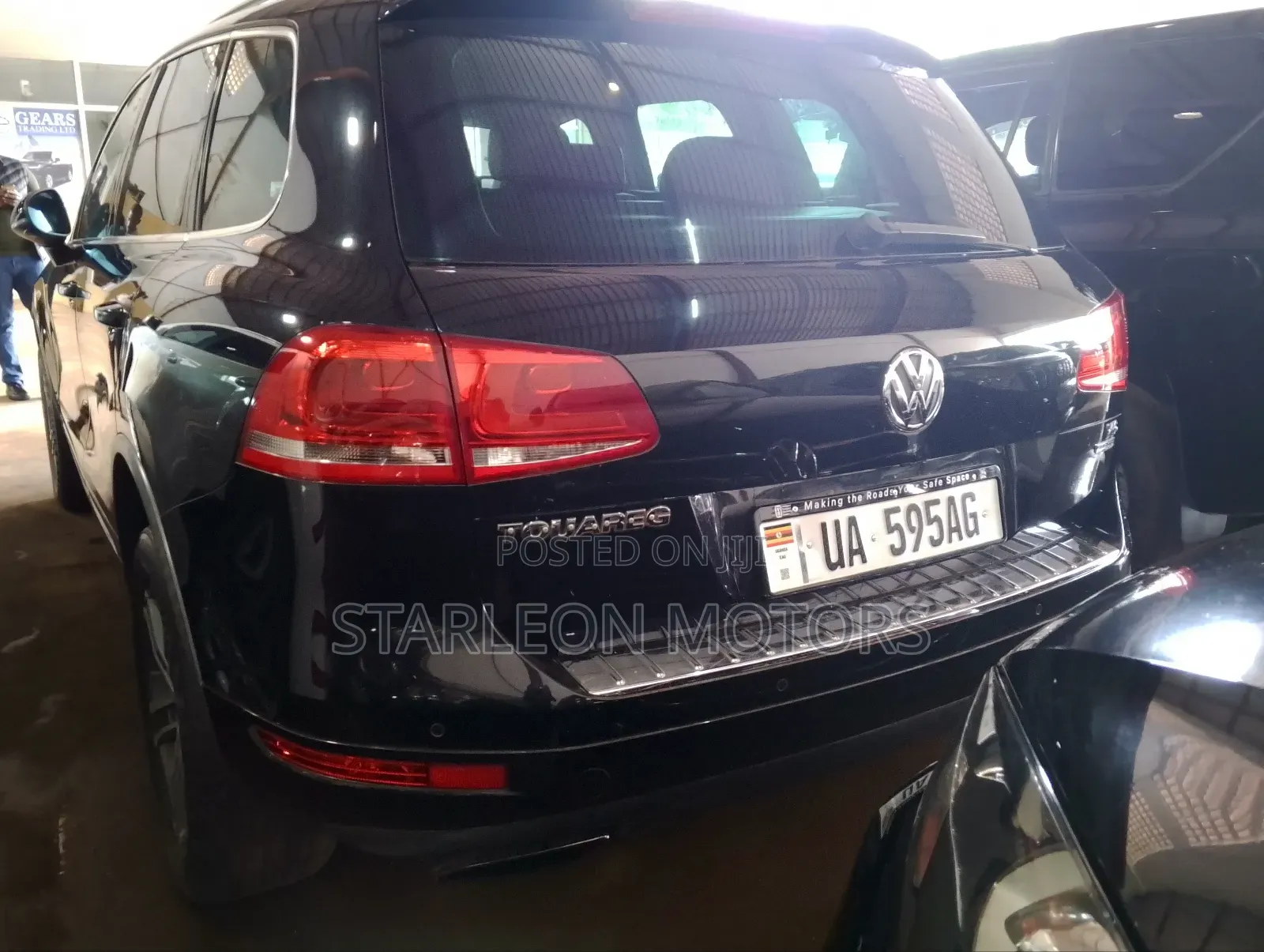 Volkswagen Touareg VR6 Sport 2012 Black