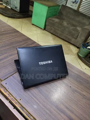 Laptop Toshiba Portege R830 8GB Intel Core I7 HDD 500GB