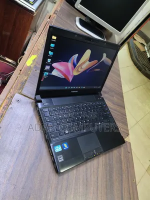 Laptop Toshiba Portege R830 8GB Intel Core I7 HDD 500GB