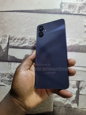 Samsung Galaxy A06 64 GB Black