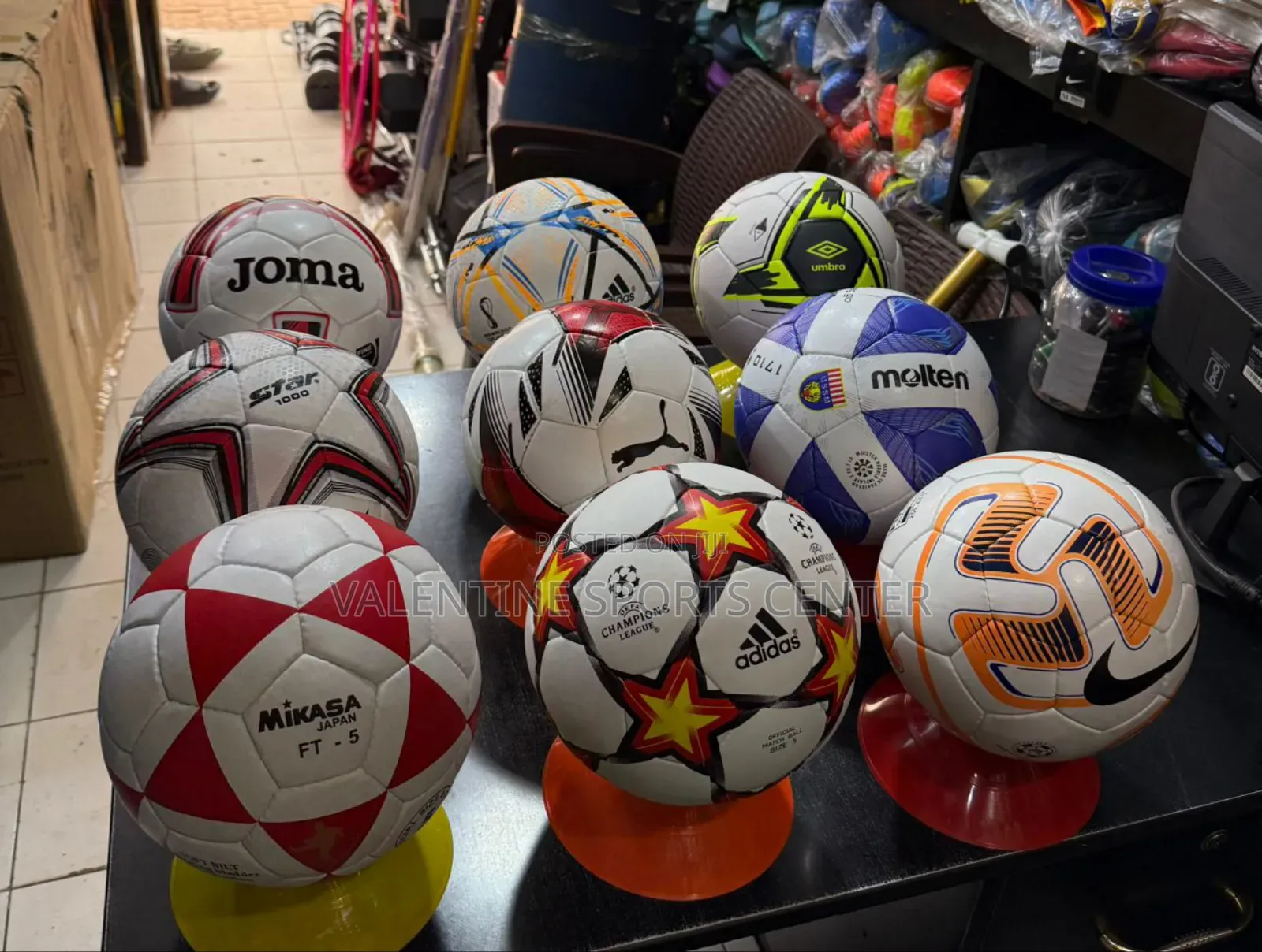 Champions League Adidas Original Material Ball Tubeless Waterproof