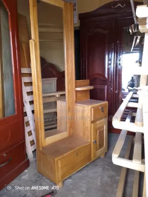 Wooden Varnished Dressing Mirror