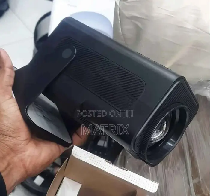 Hy320 Portable Smart Projector, FHD 1080p 2gb Ram 16gb Rom