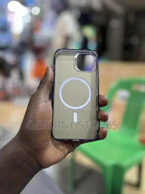 Maganetic iPhone 13/14 Case With Back Charging.