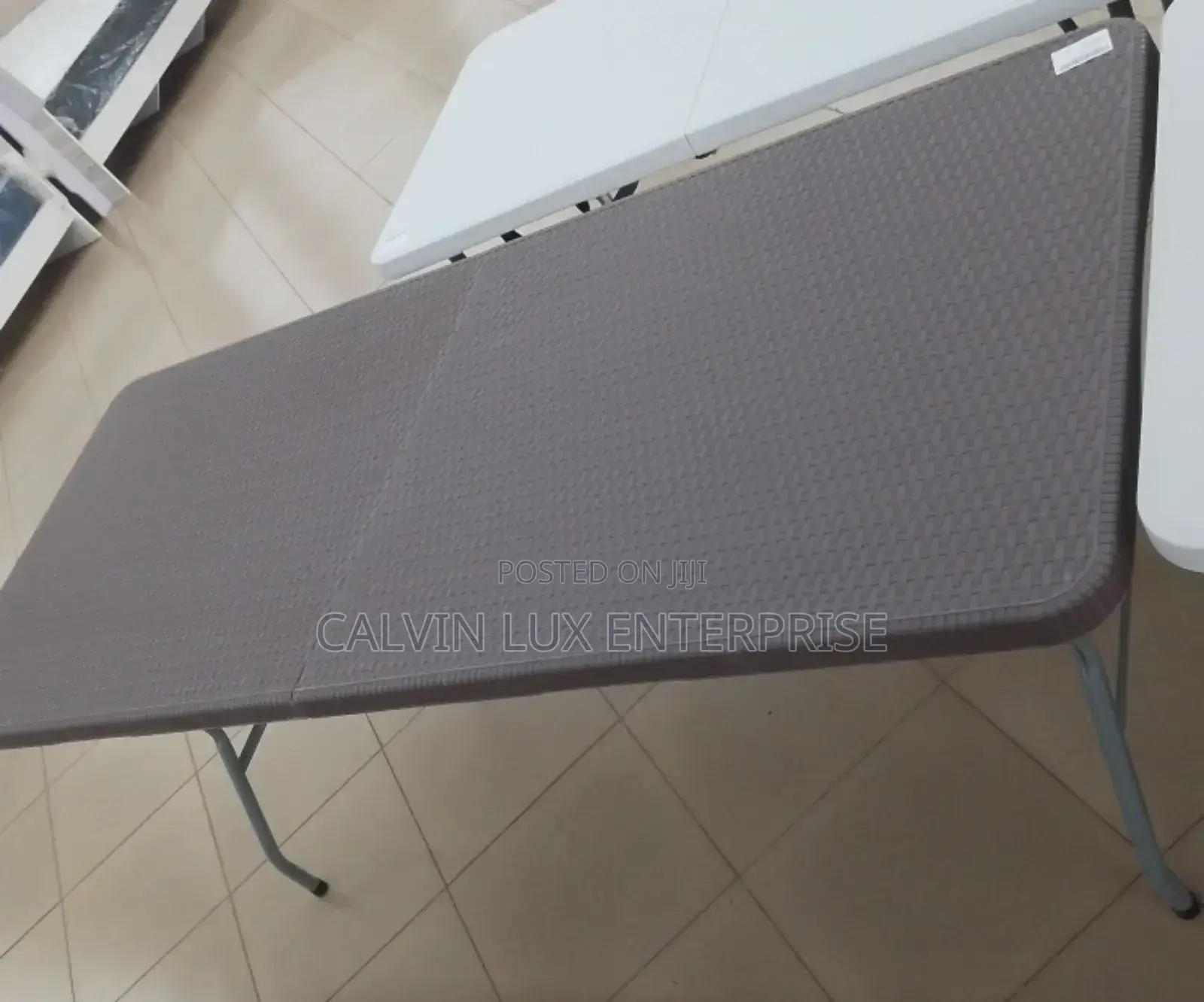 Foldable Table Brown