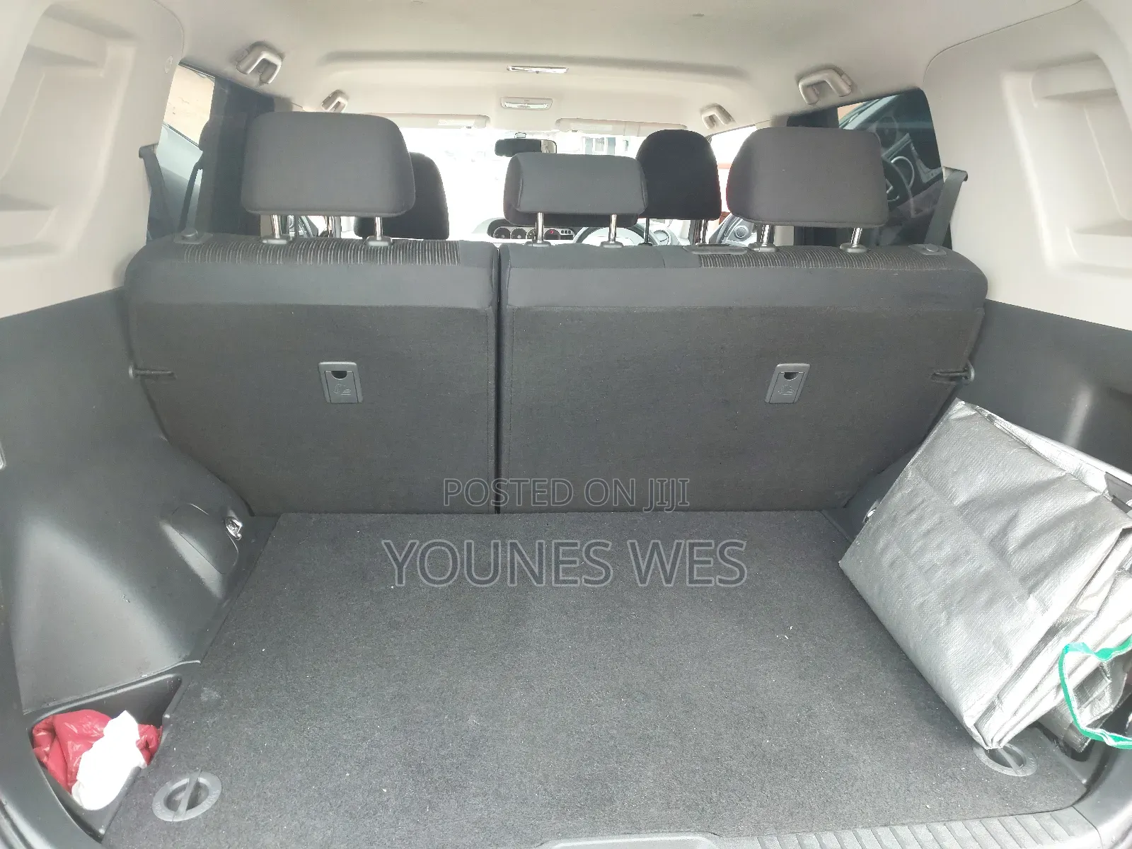 Toyota Corolla Rumion Hatchback 1.5 FWD 2010 Black