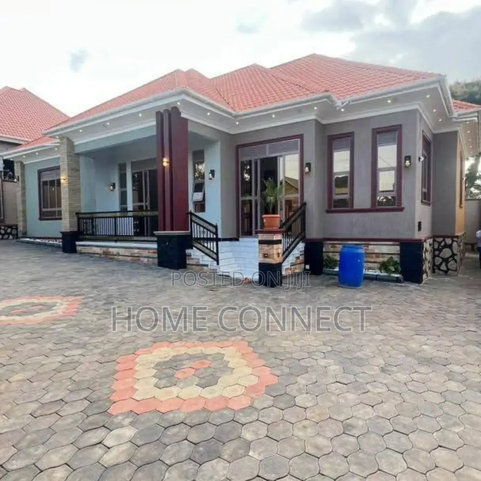 4bdrm Bungalow in Akright Estate, Central Division for sale