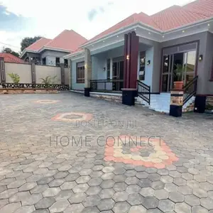 4bdrm Bungalow in Akright Estate, Central Division for sale