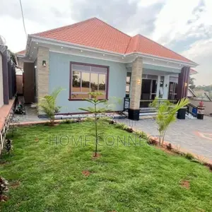 4bdrm Bungalow in Akright Estate, Central Division for sale