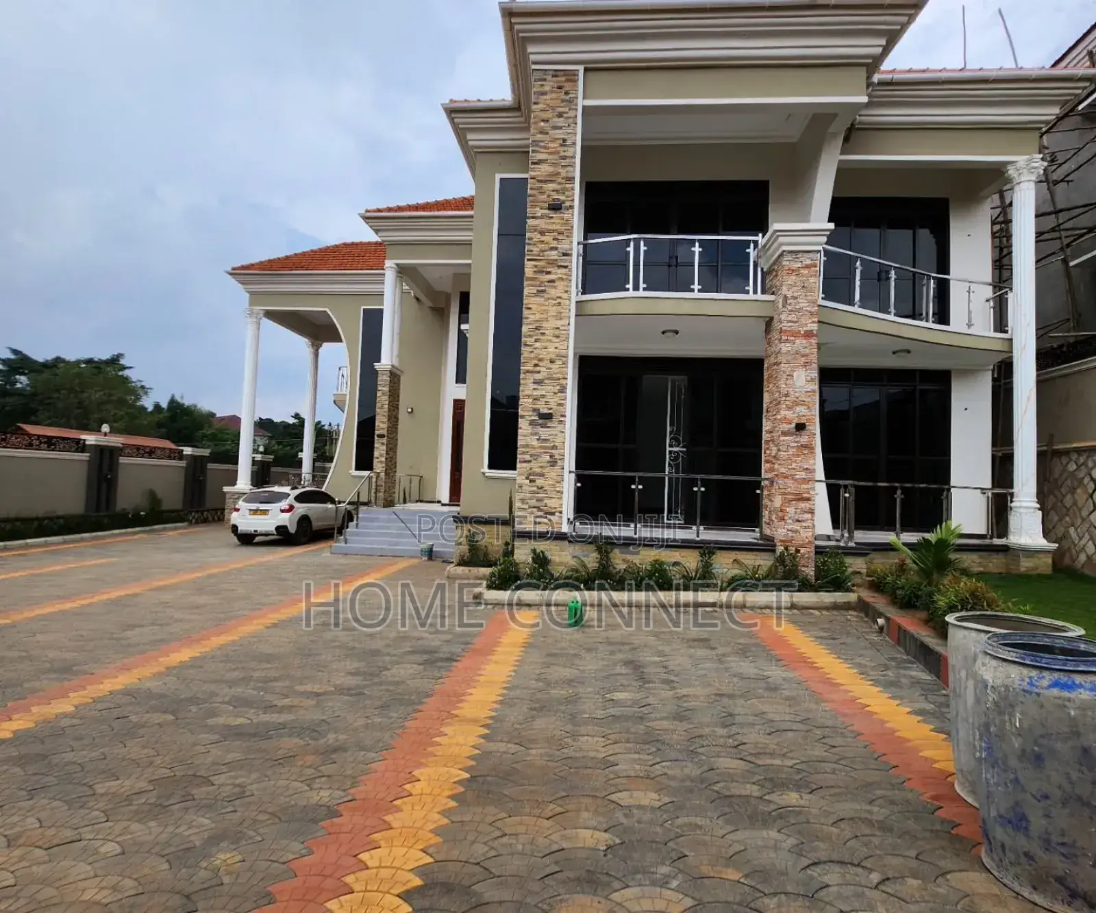 6bdrm Duplex in Kira Kasangati Road, Central Division for sale