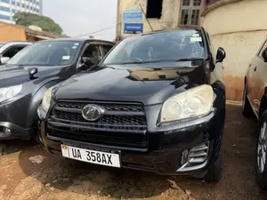 Toyota RAV4 2010 Black