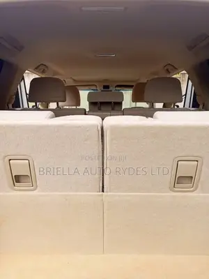 Toyota Land Cruiser Prado 2018 White