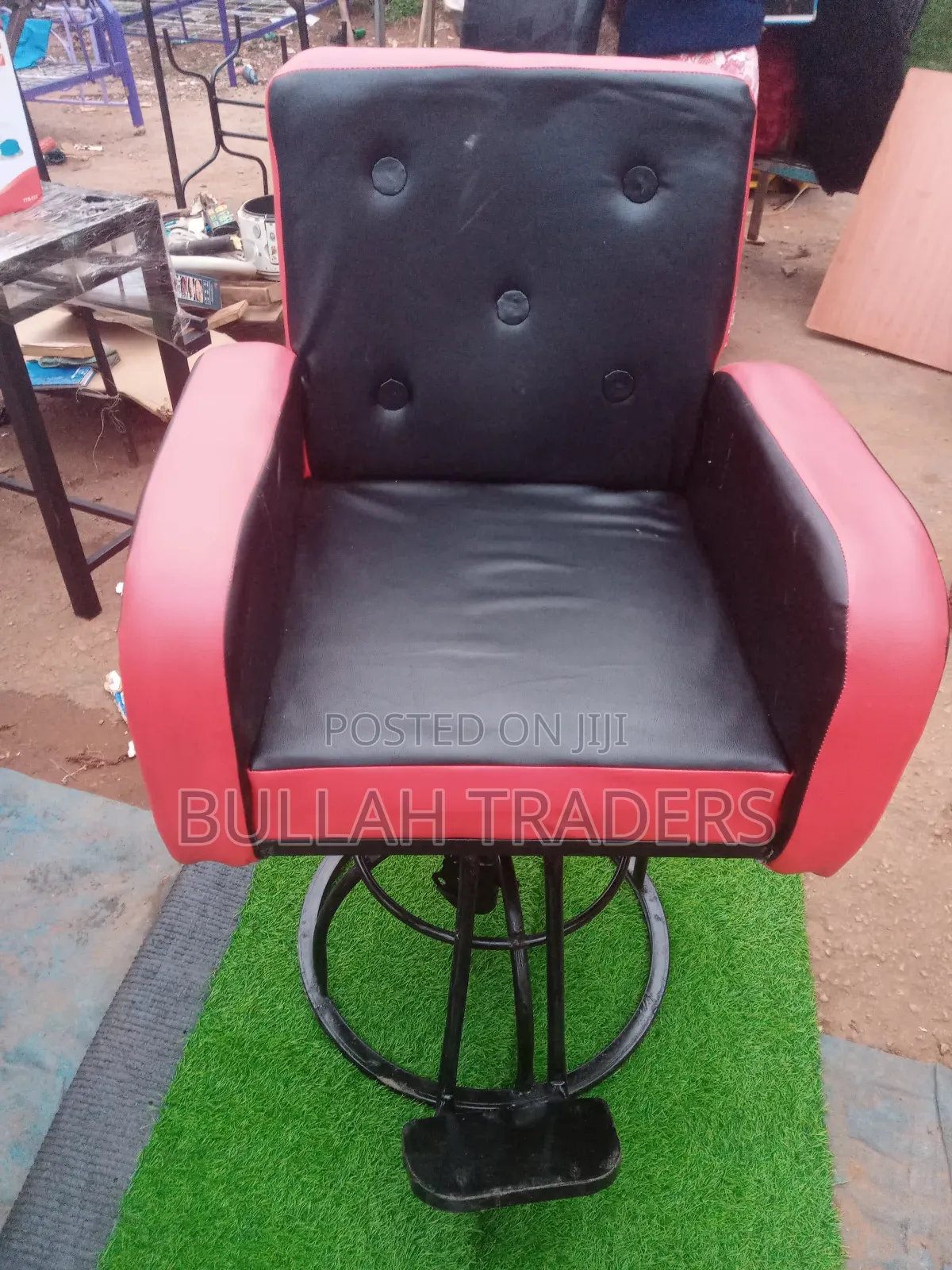 Barbers Saloon Chairs High Quality Standard