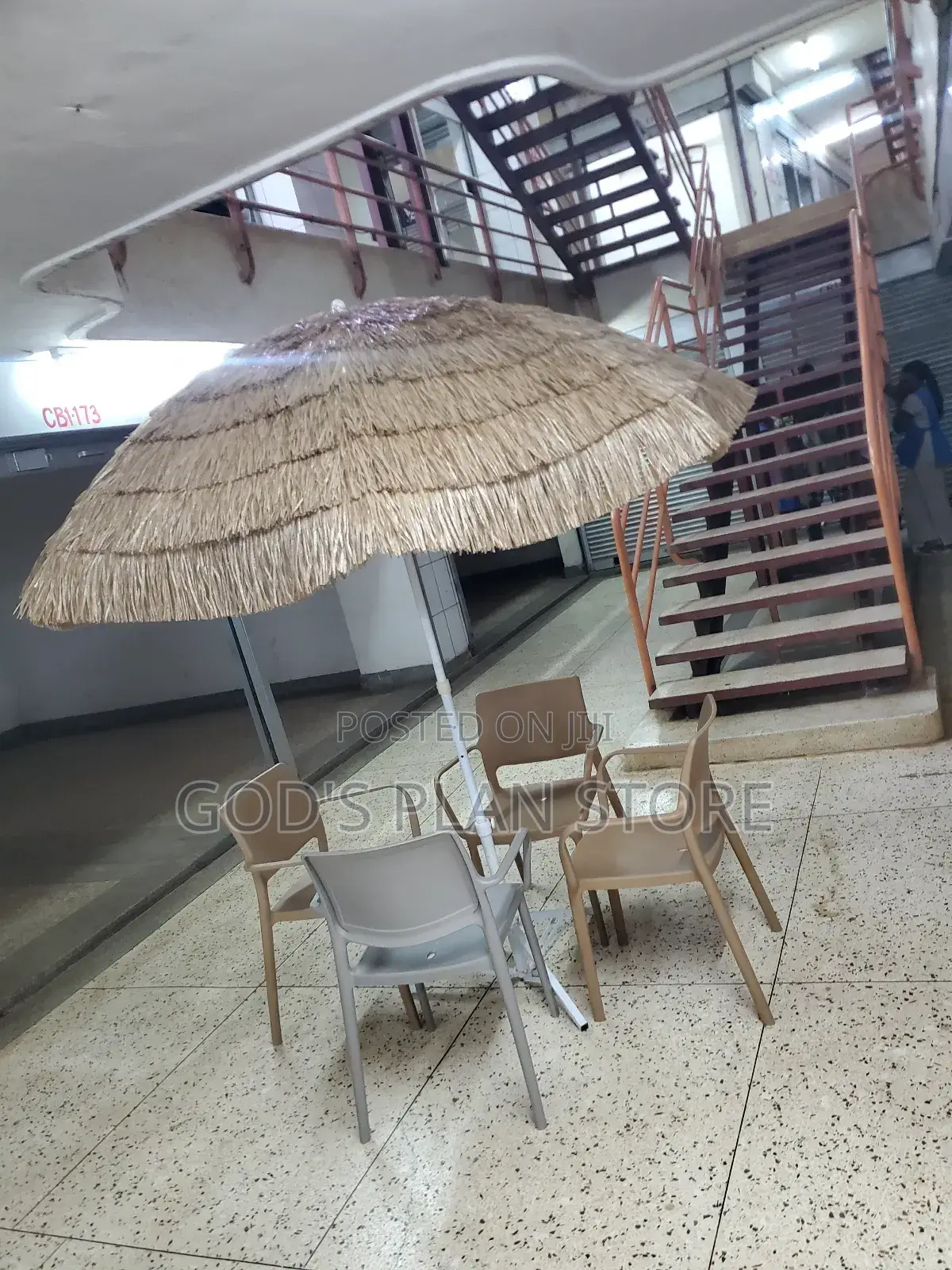 6 Feet Brown Grass Beach and Bar Outdoor Umbrella