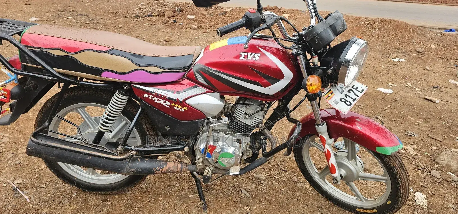 TVS HLX 125 2023 Red