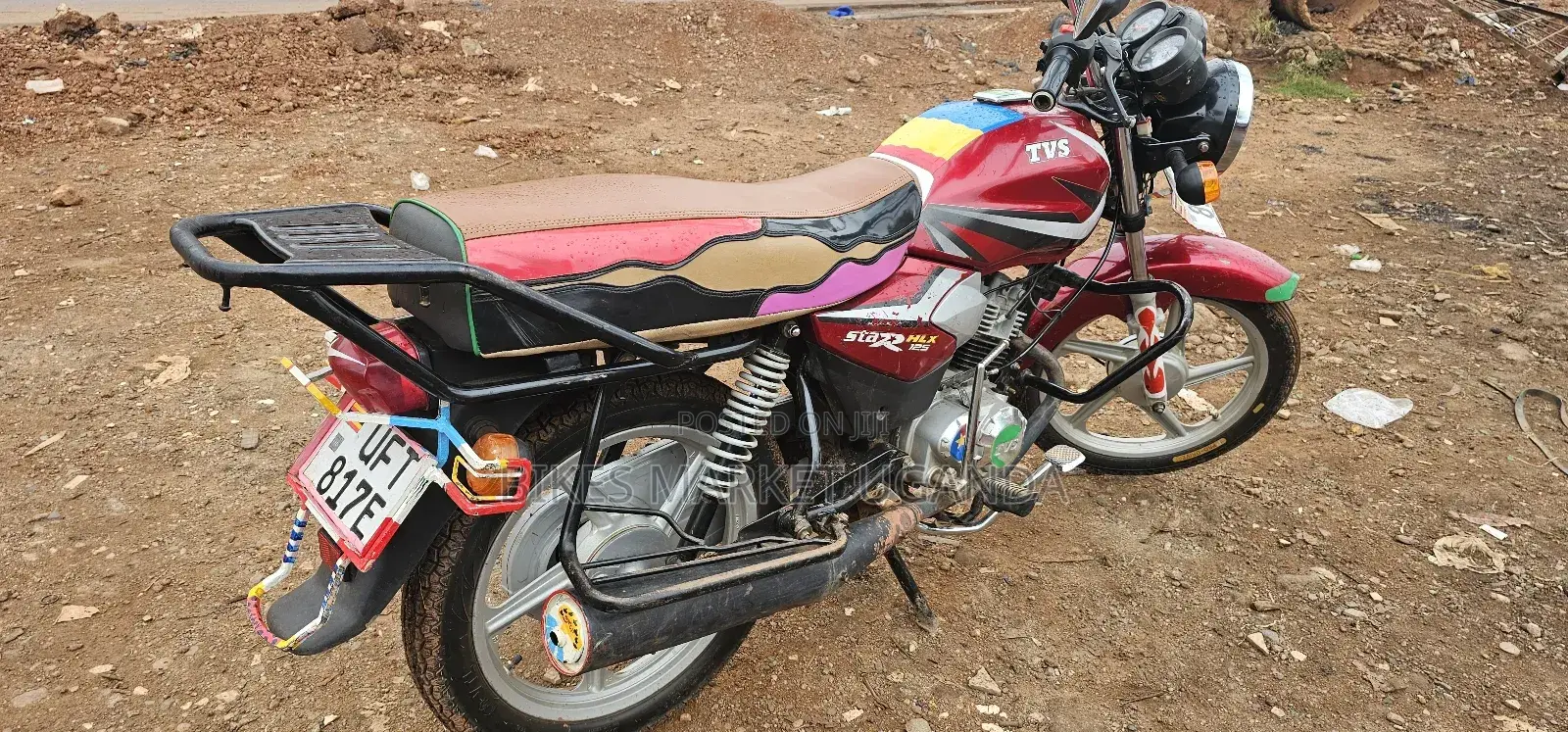 TVS HLX 125 2023 Red