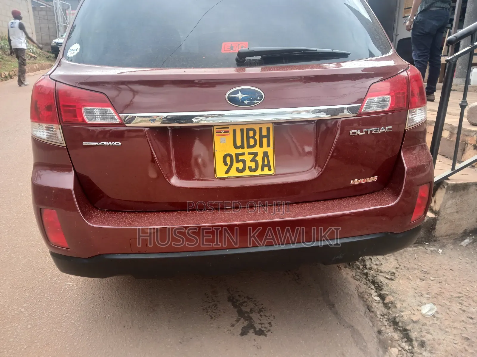 Subaru Outback 2010 Red
