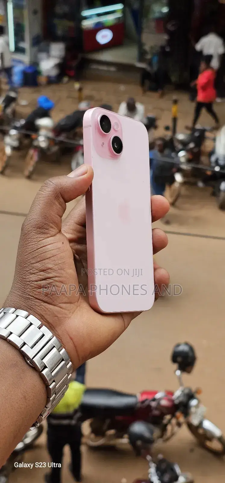 Apple iPhone 15 256 GB Pink