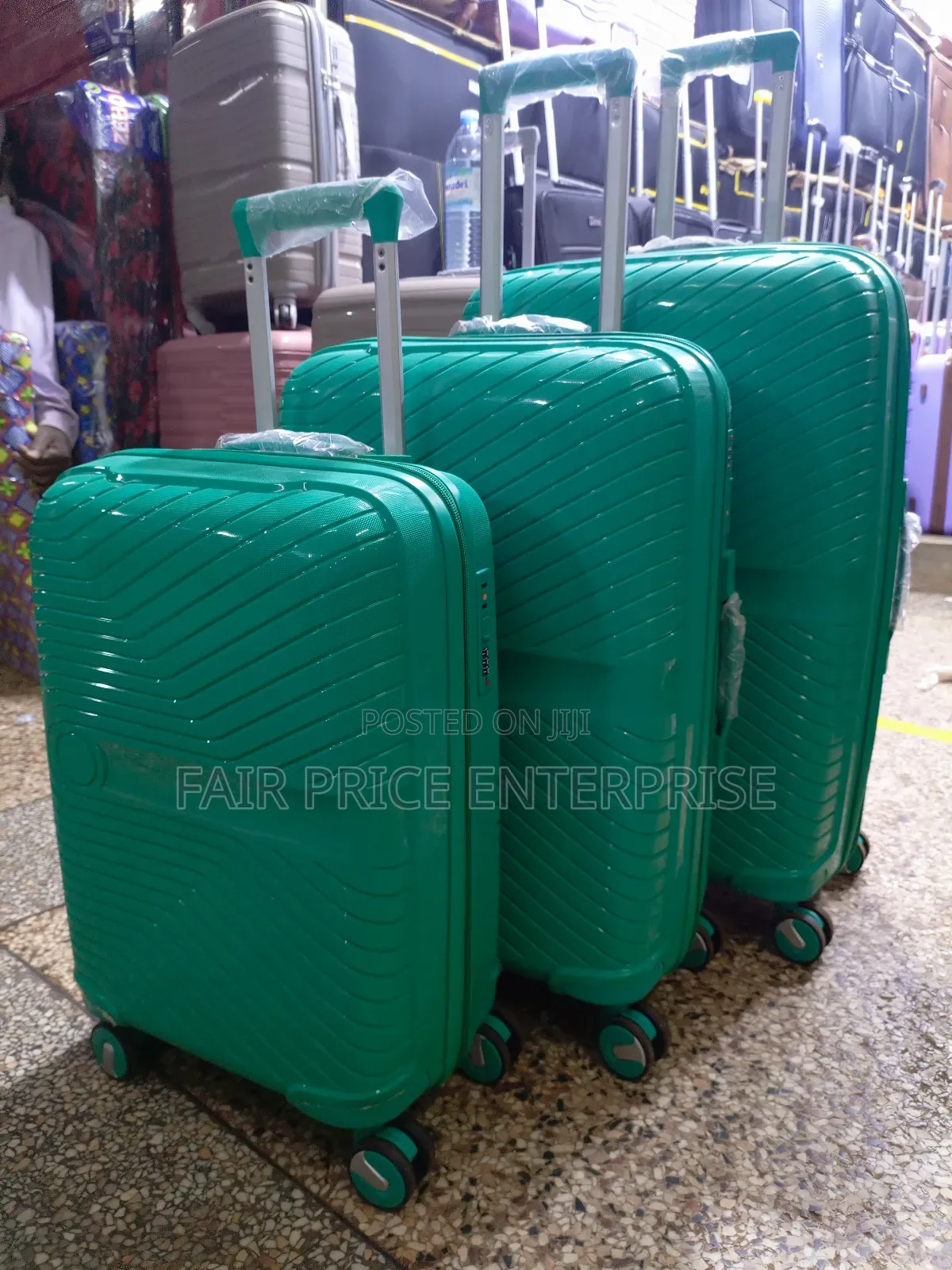 (3 in 1)Executive Rubber Plastic Suitcases Sets