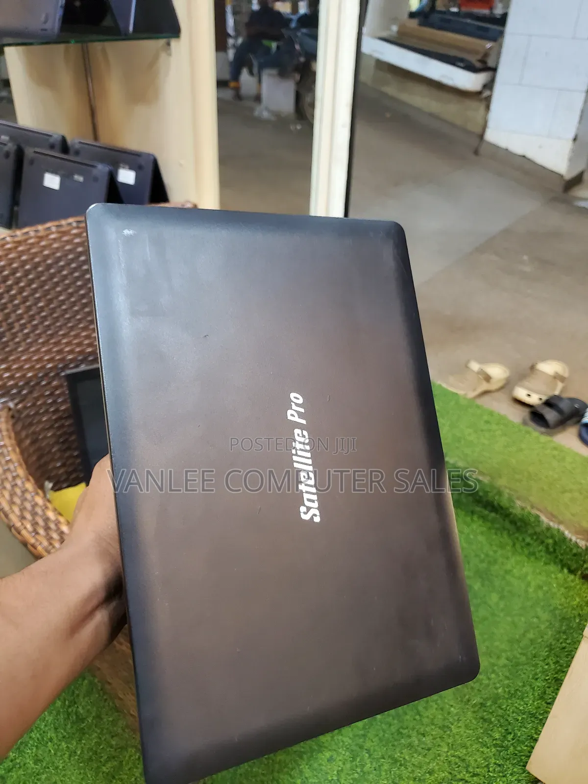 Laptop 4GB Intel Celeron eMMC 60GB