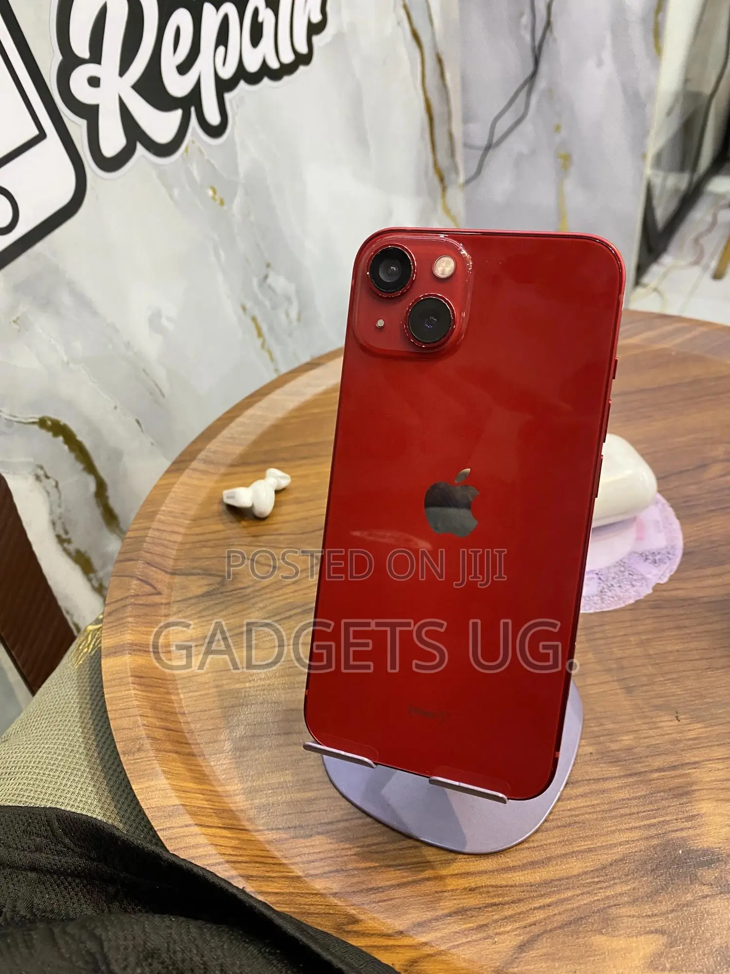 Apple iPhone 13 128 GB Red