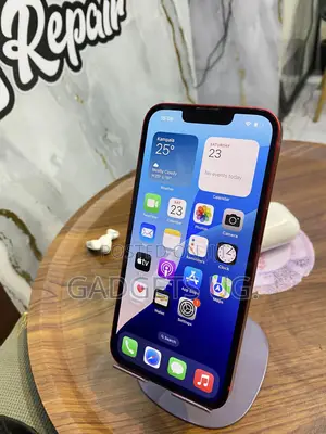 Apple iPhone 13 128 GB Red