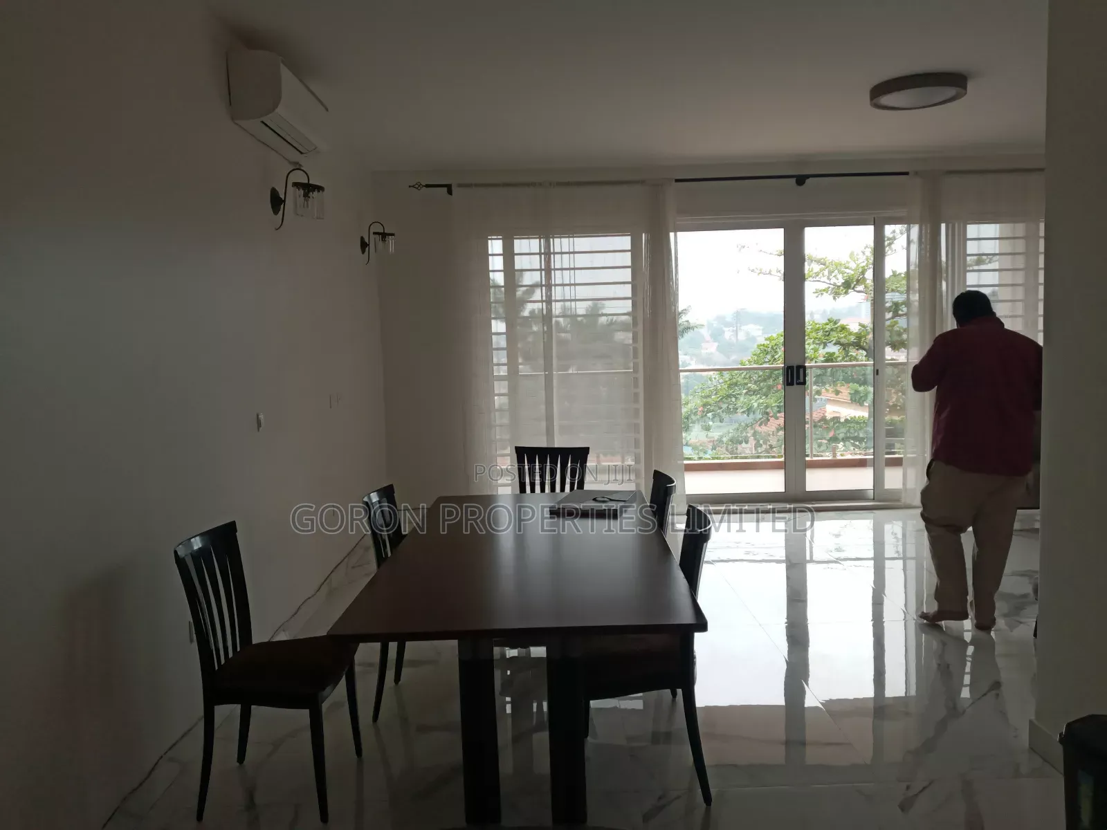 Furnished 3bdrm Apartment in Kanjokya Street, Central Division for rent