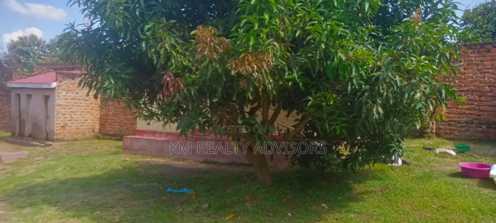 2bdrm Block of Flats in Arua for sale