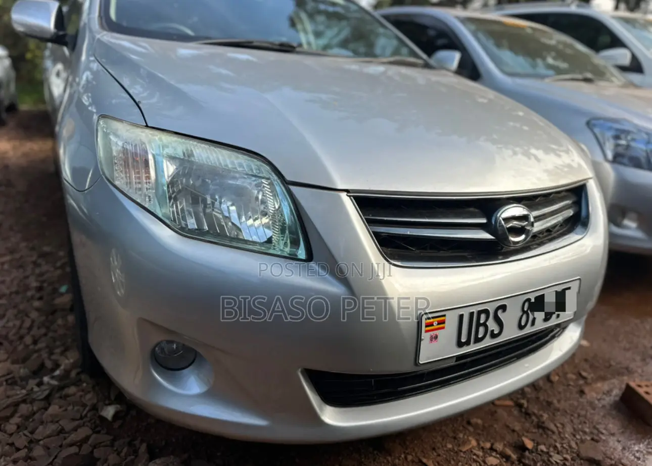 Toyota Corolla Fielder 1.5 Petrol AWD 2011 Silver