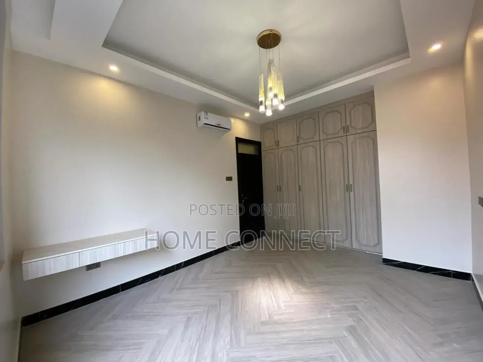 3bdrm Apartment in Muyenga, Central Division for rent