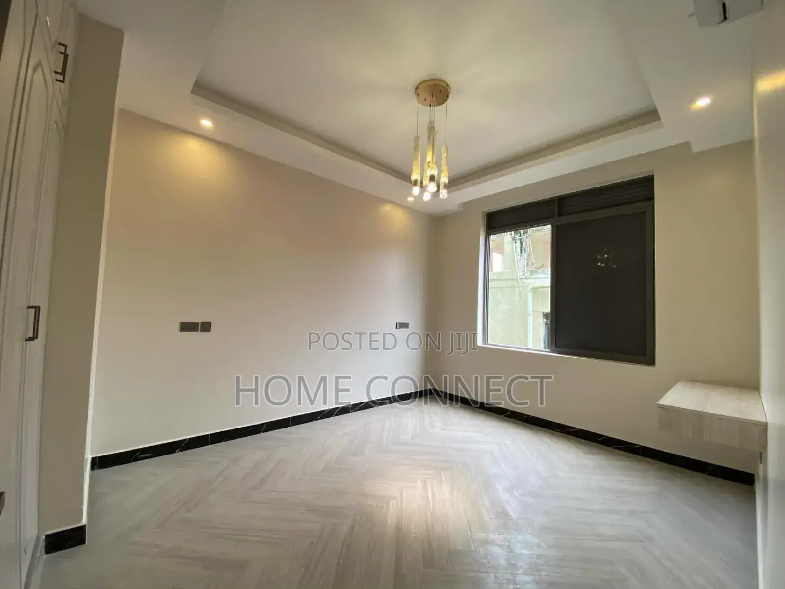 3bdrm Apartment in Muyenga, Central Division for rent