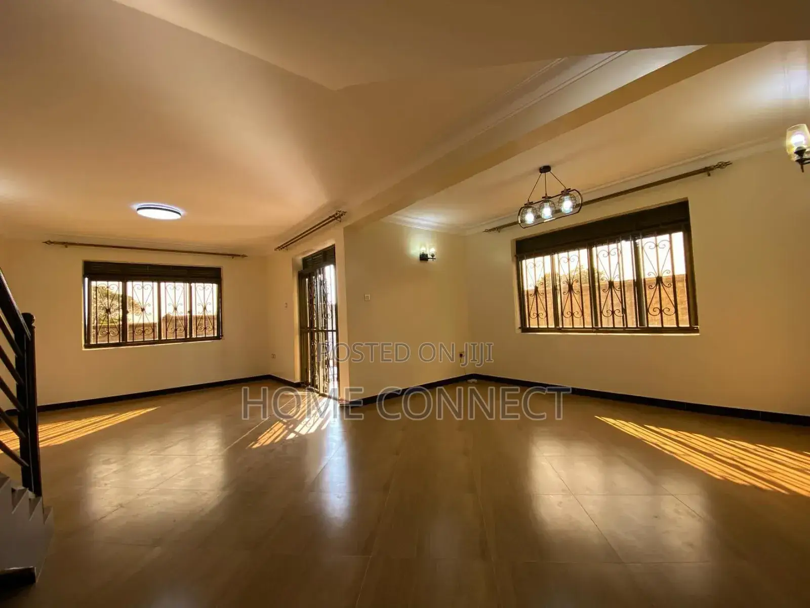 4bdrm Duplex in Muyenga, Central Division for rent