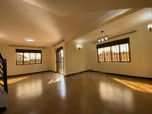 4bdrm Duplex in Muyenga, Central Division for rent