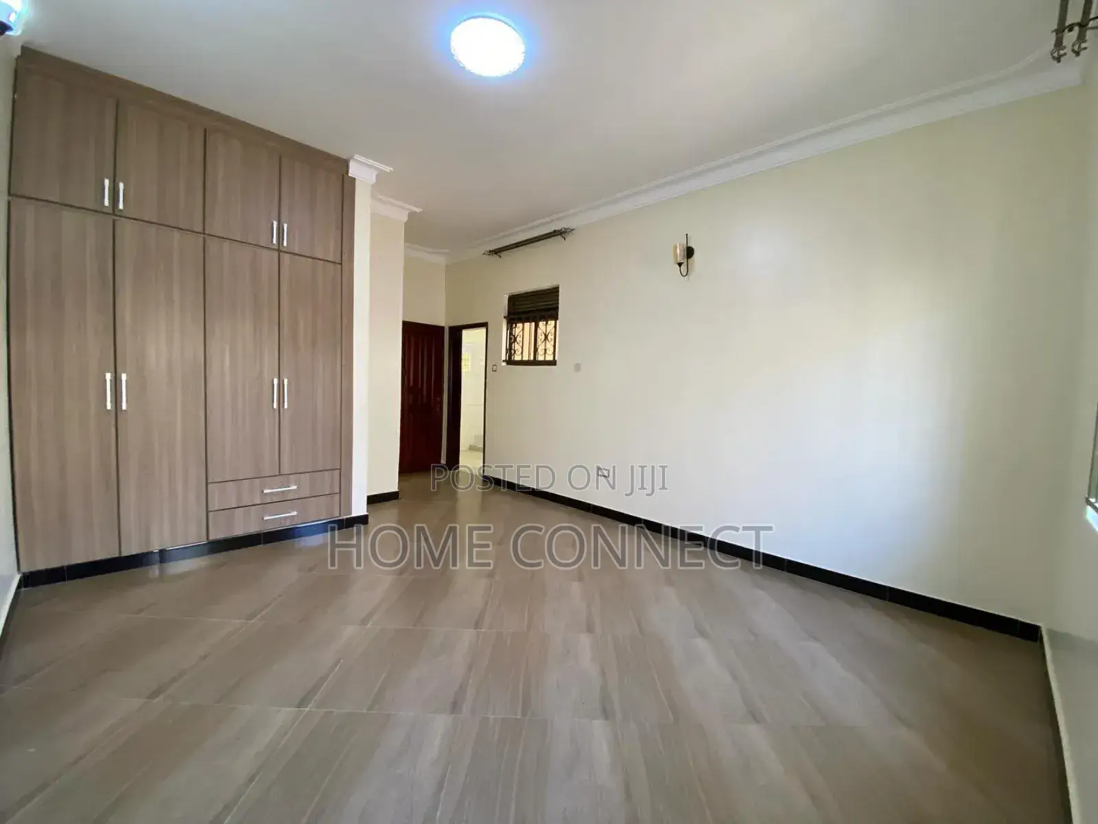 4bdrm Duplex in Muyenga, Central Division for rent