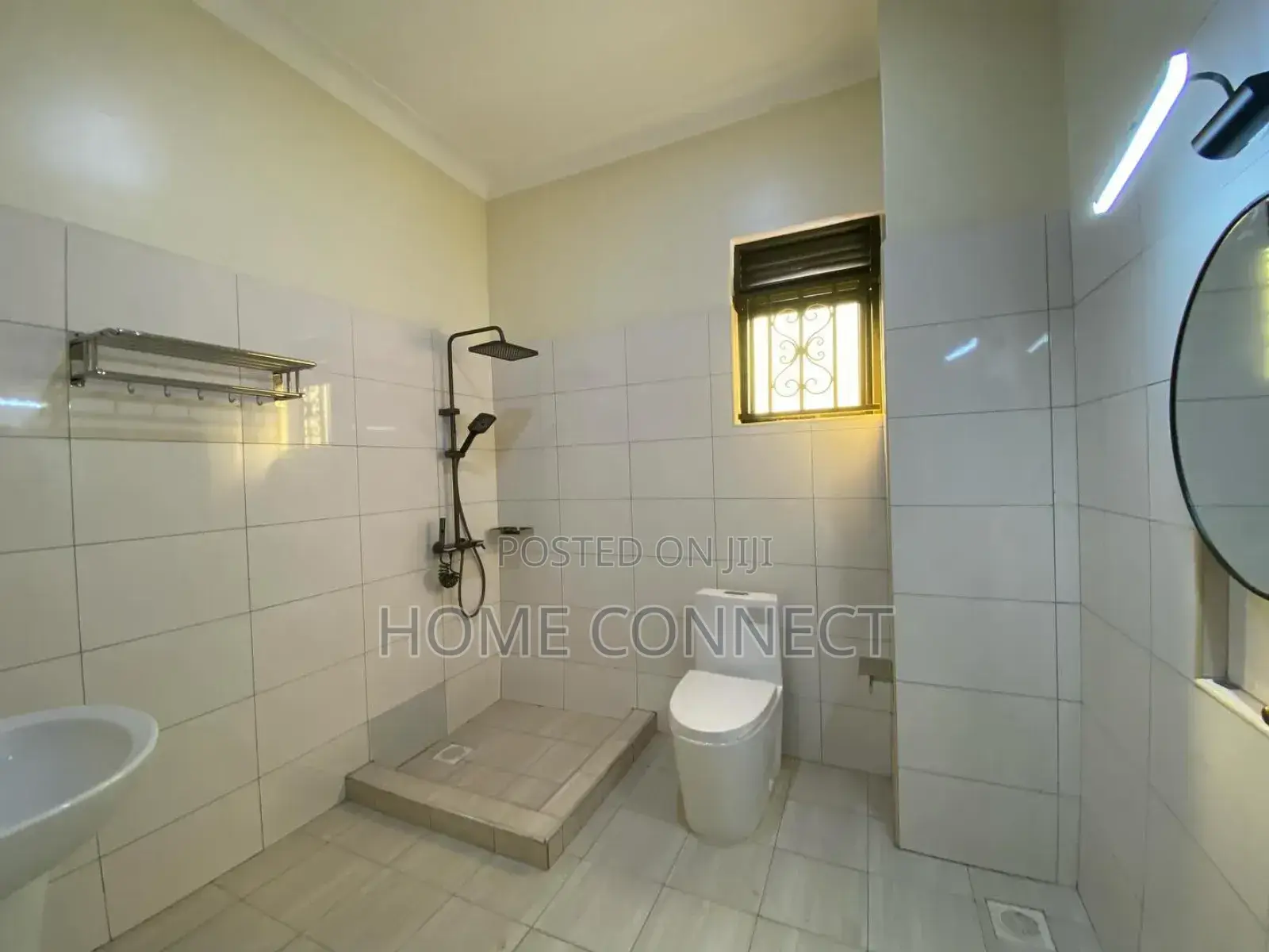 4bdrm Duplex in Muyenga, Central Division for rent