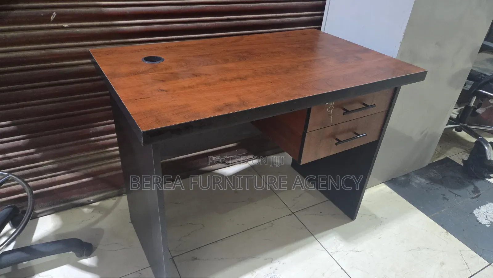 1 Meter New Office Desk