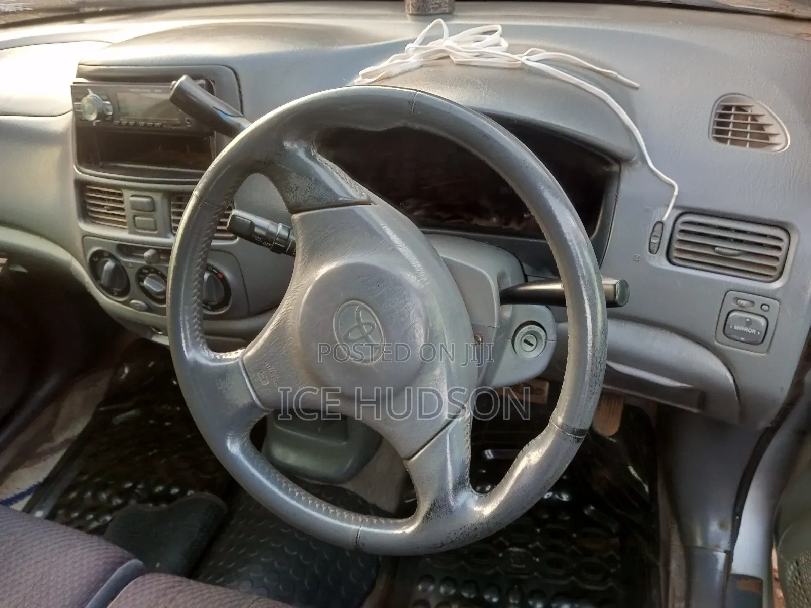 Toyota Raum 2002 Gray