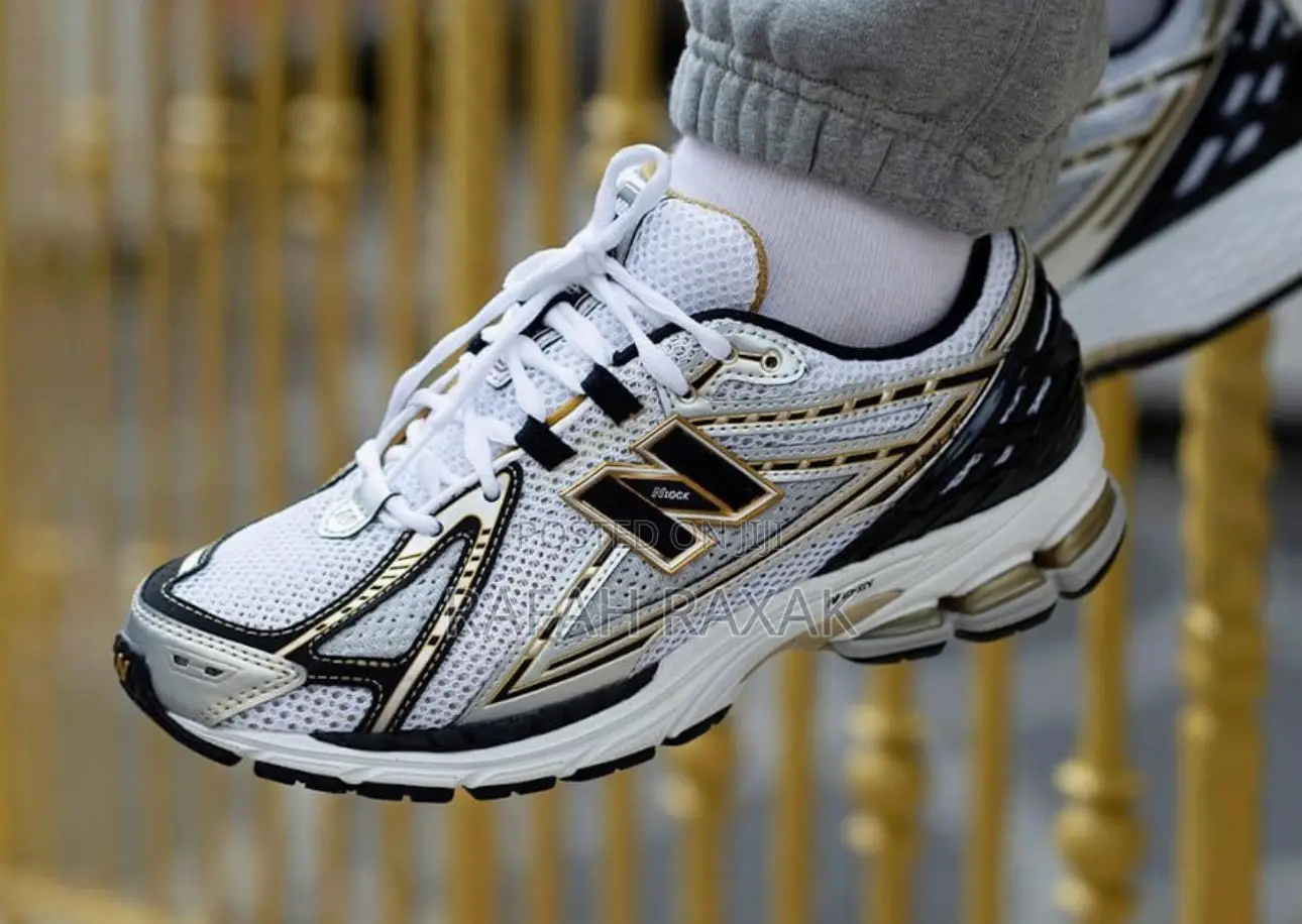 Original New Balance 1906r “White/Gold” Trainer Sneakers