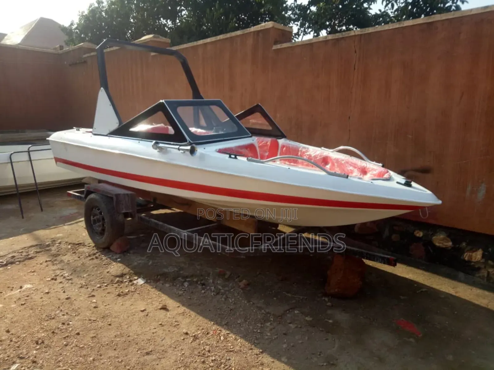 Speed Boats for 6people at 8m.