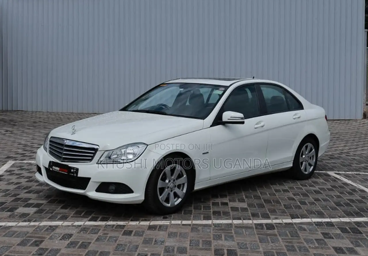 Mercedes-Benz C180 2012 White