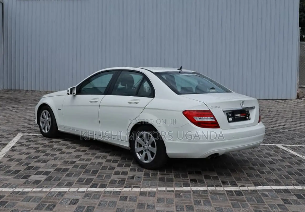 Mercedes-Benz C180 2012 White
