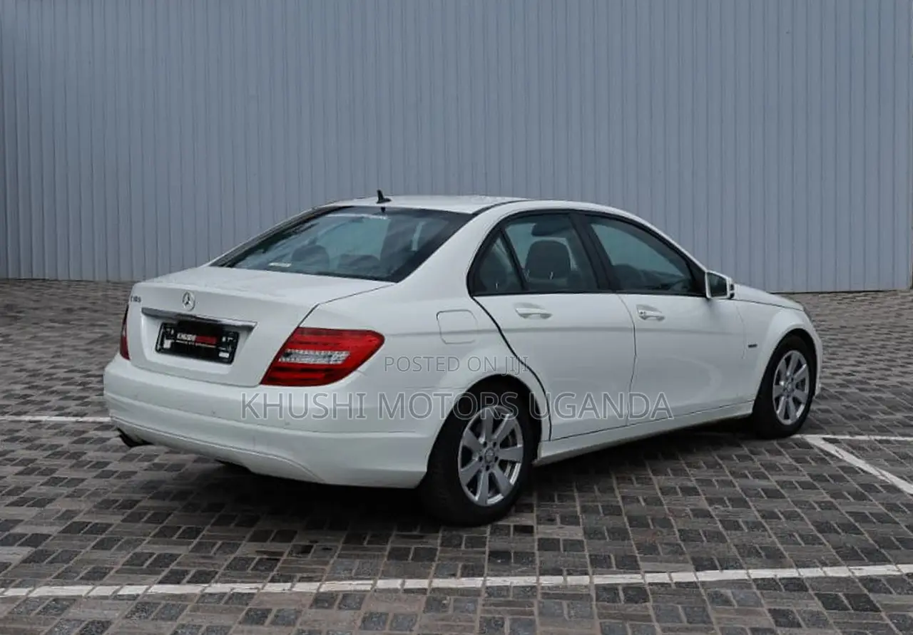 Mercedes-Benz C180 2012 White