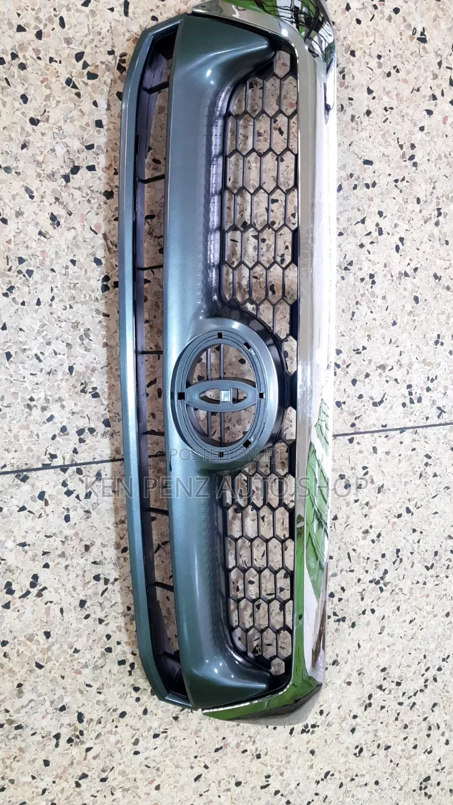 Hilux Vigo Grill 2009