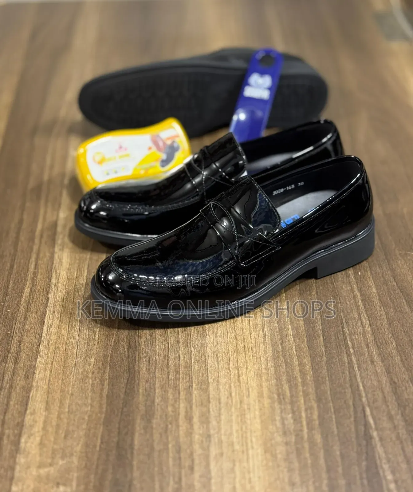 Loafers, Oxford Shoes