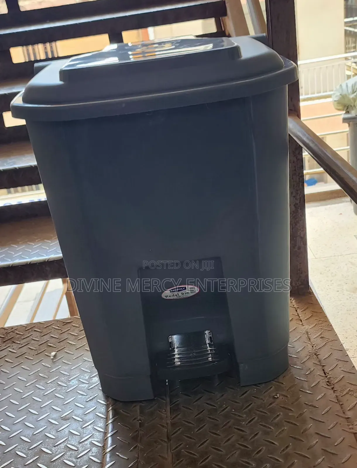 Waste Bins Stepon 50litres