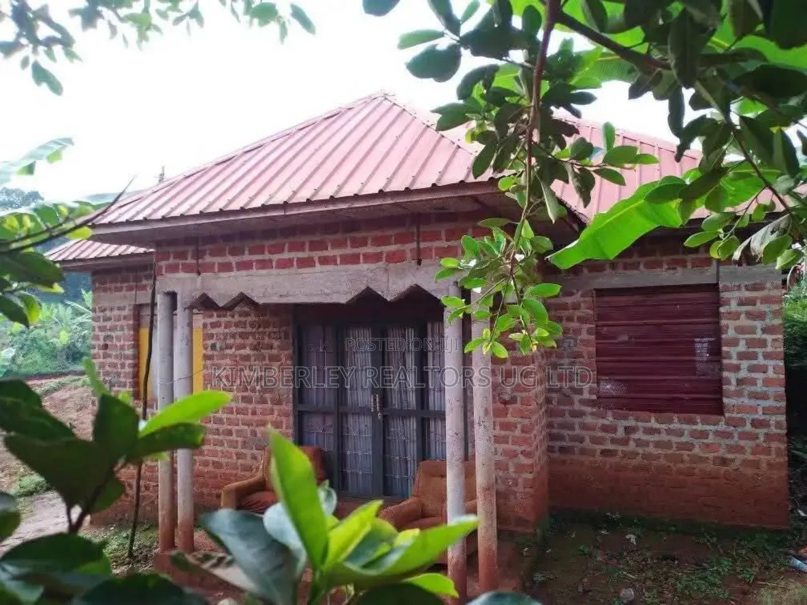 3bdrm House in Division A for sale
