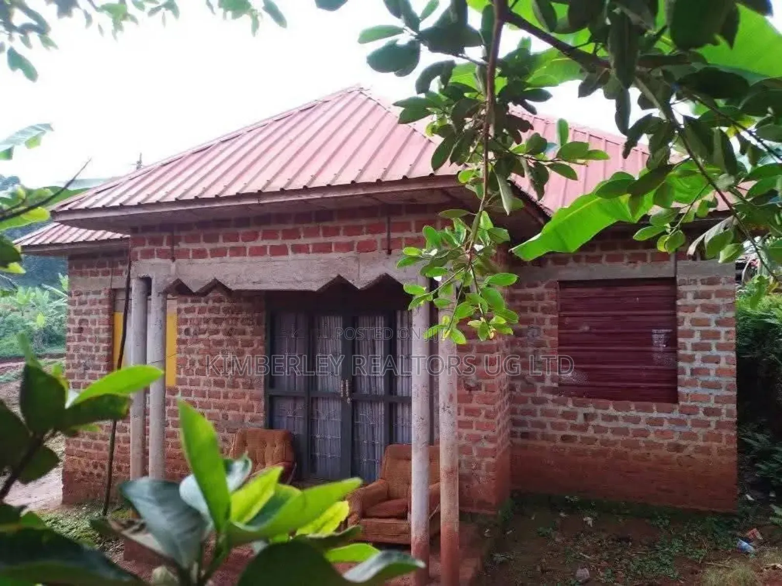 3bdrm House in Division A for sale