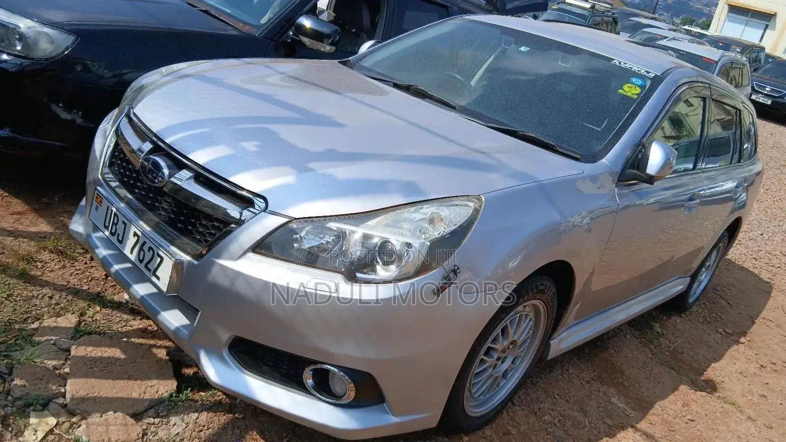 Subaru Legacy 2010 Silver