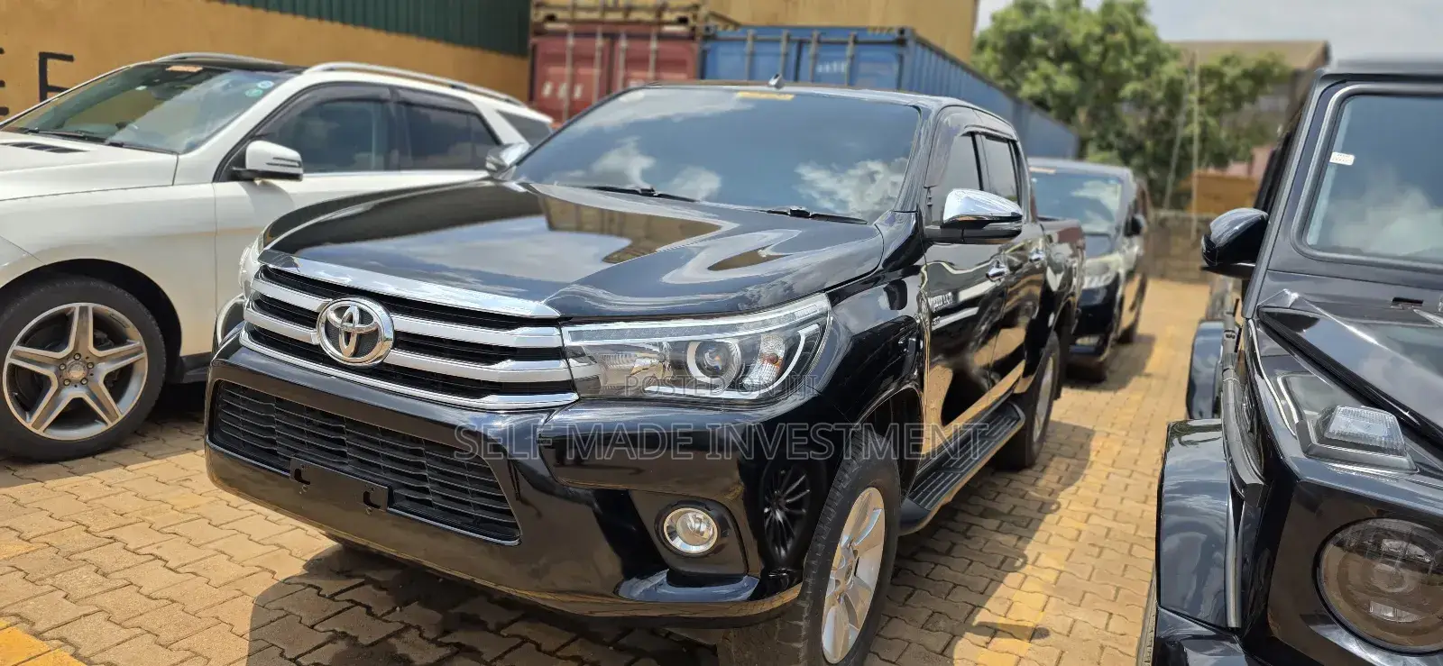 Toyota Hilux 2017 Black